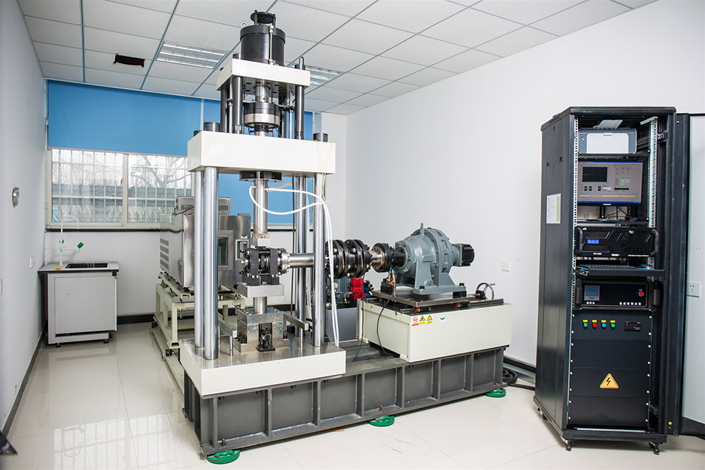 關節(jié)軸承低速擺動